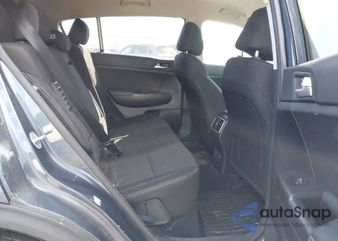 2017 Kia Sportage Lx z USA, uszkodzony, nr VIN KNDPMCAC7H7250769